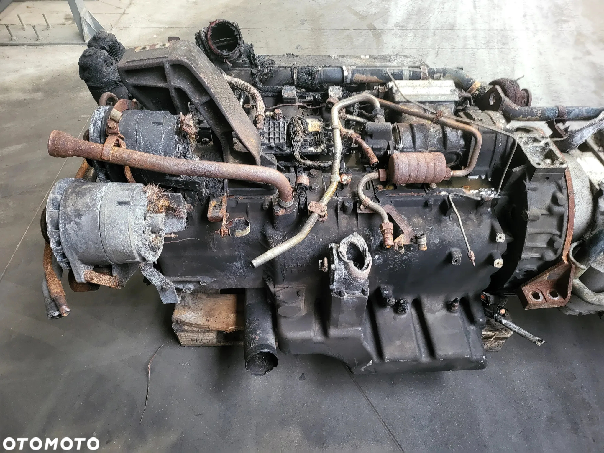 Silnik leżący OM457hLA III autobus Mercedes - 2