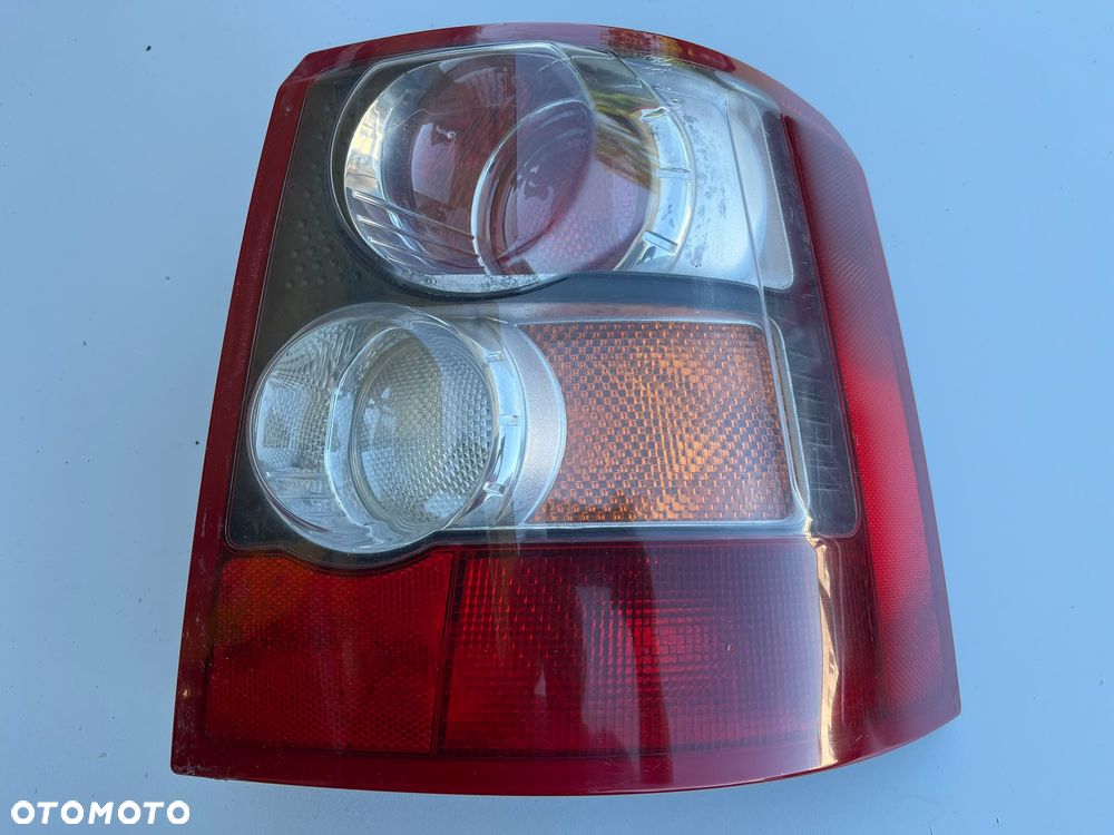 Lampa tylna prawa XFB000662 Range Rover Sport L320 2005-2009 - 1