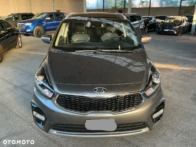 Kia Carens - 2