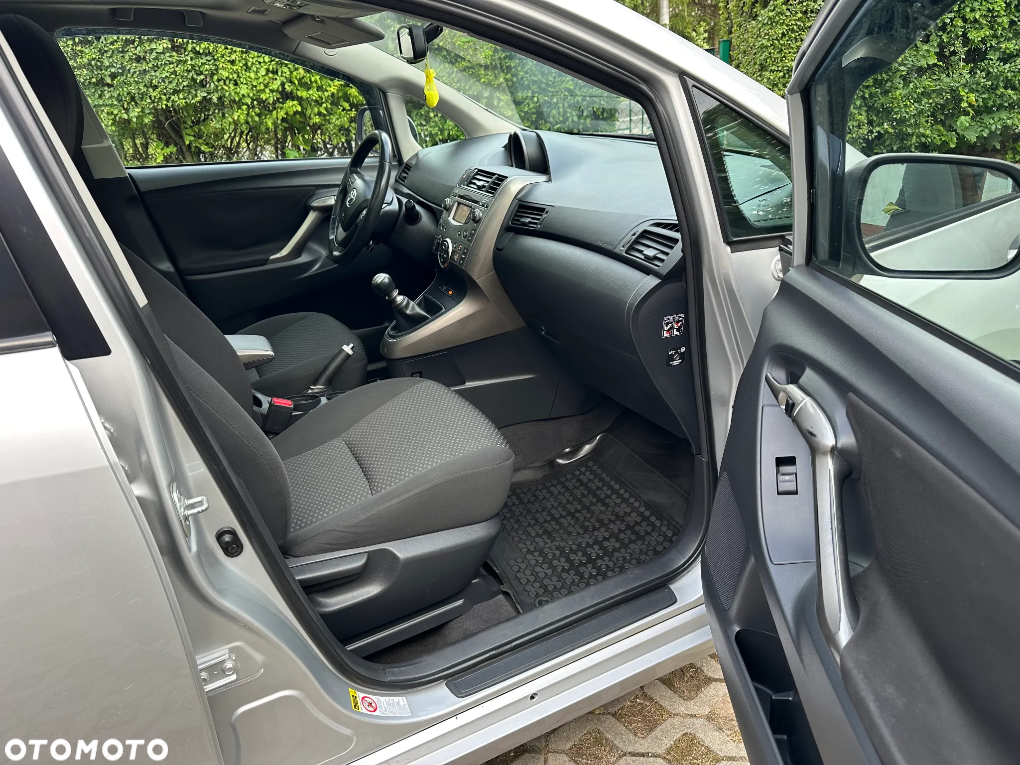 Toyota Verso 2.0 D-4D Luna 7os - 33