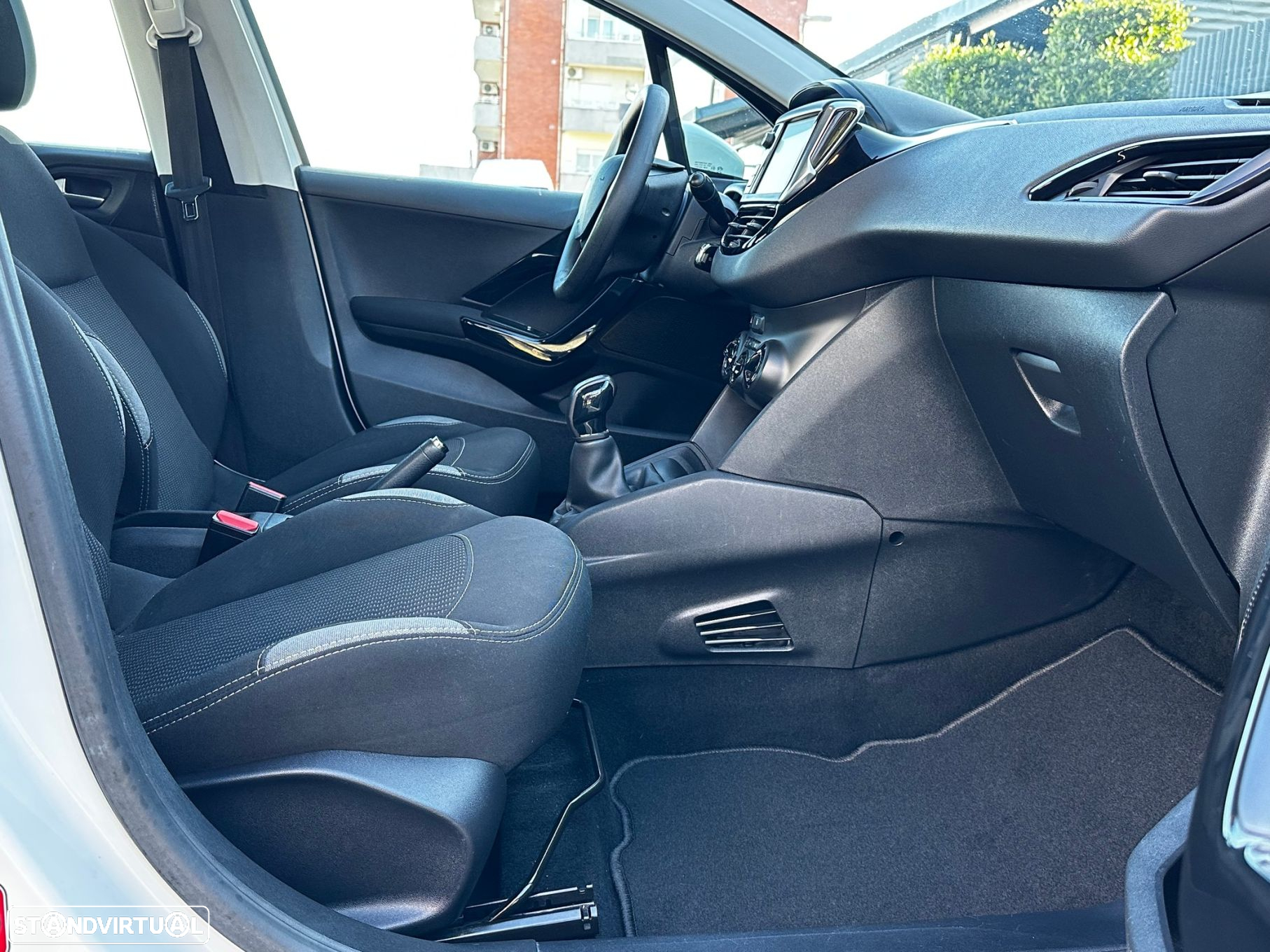 Peugeot 208 1.6 BlueHDi Active - 20
