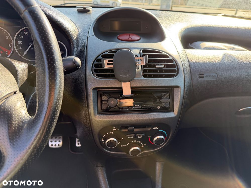 Peugeot 206 1.4 X-Line - 9