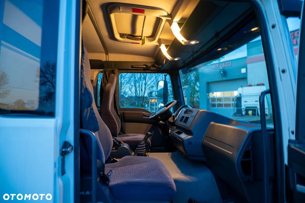 MAN TGL 12.210 + HDS  TEREX 75.2-A2 - 34