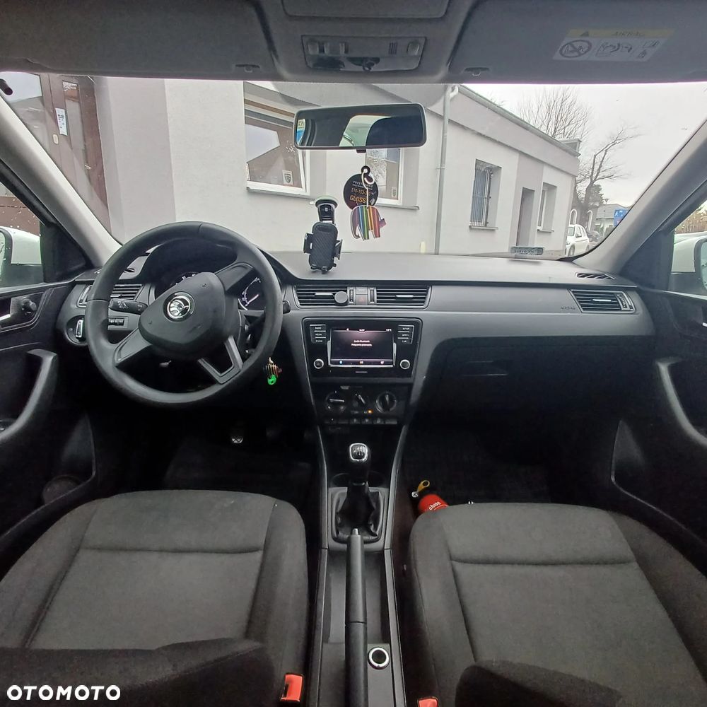 Skoda RAPID 1.0 TSI Ambition - 16