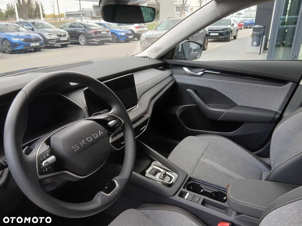 Skoda Octavia 1.5 TSI mHEV Edition 130 Selection DSG - 11