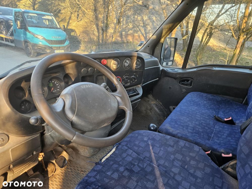 Iveco DAILY  35C13  ZDROWY  2004 rok - 4