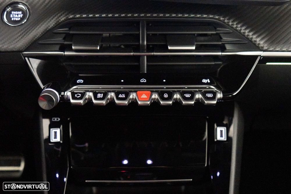 Peugeot 2008 1.2 PureTech GT EAT8 - 27