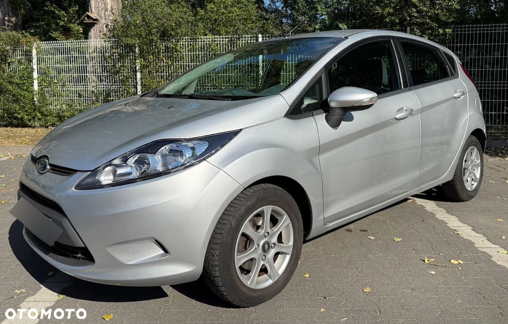 Ford Fiesta 1.4 TDCi Ambiente - 4