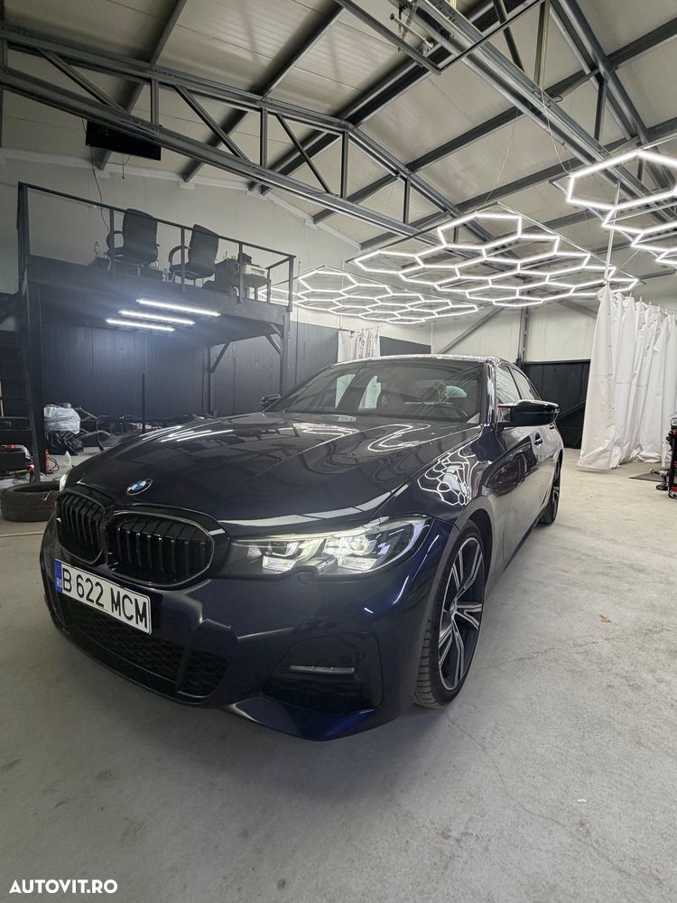 BMW Seria 3 318i Aut. M Sport - 1