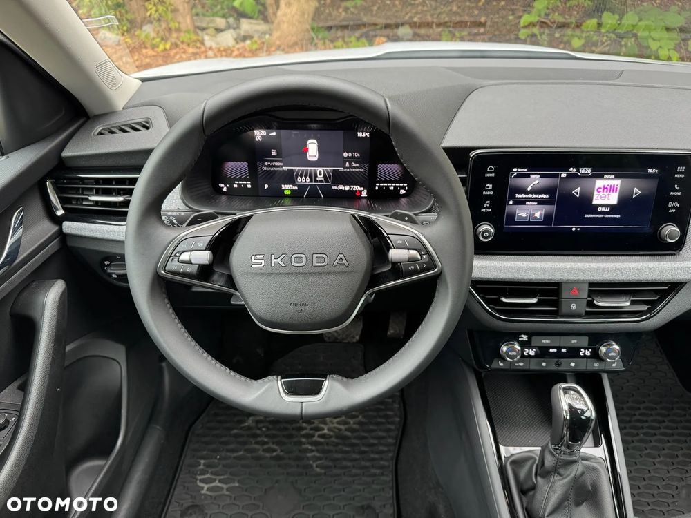 Skoda Kamiq 1.0 TSI Selection DSG - 17