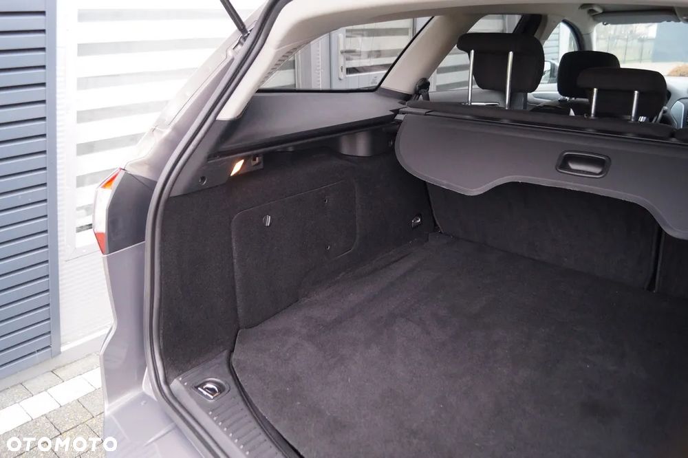 Ford Mondeo 1.6 TDCi Ambiente - 34