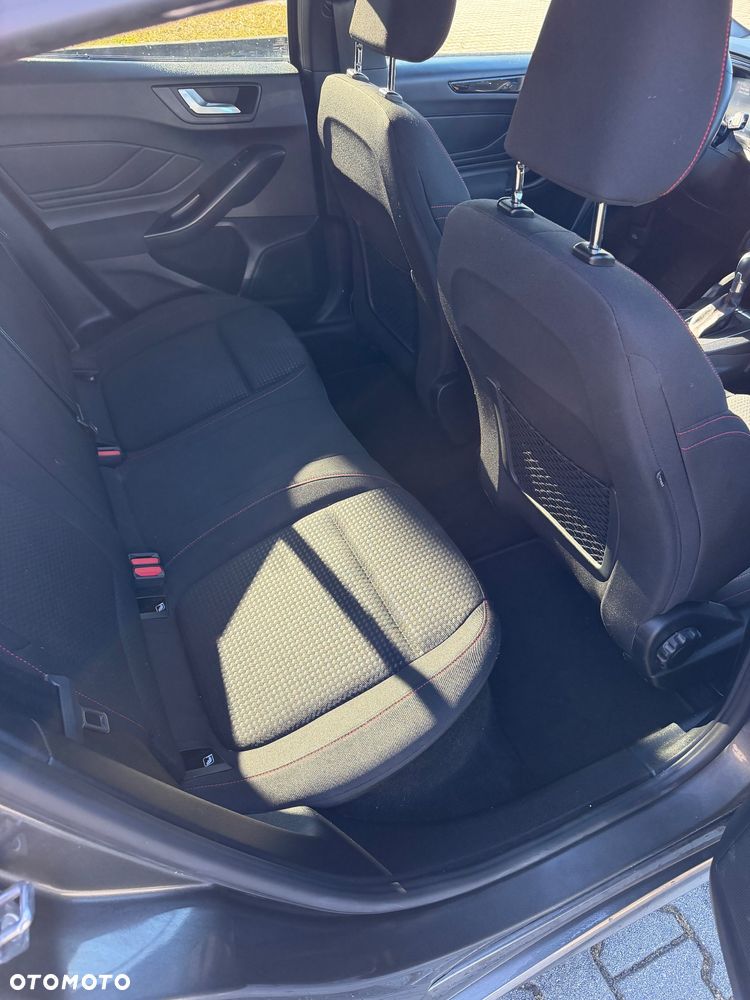 Ford Focus 1.0 EcoBoost Hybrid ST-LINE STYLE - 13