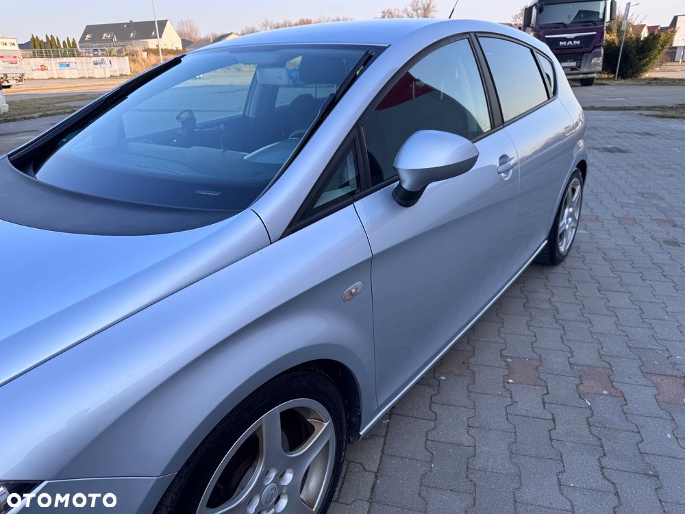 Seat Leon 2.0 TDI DPF DSG Sport - 22