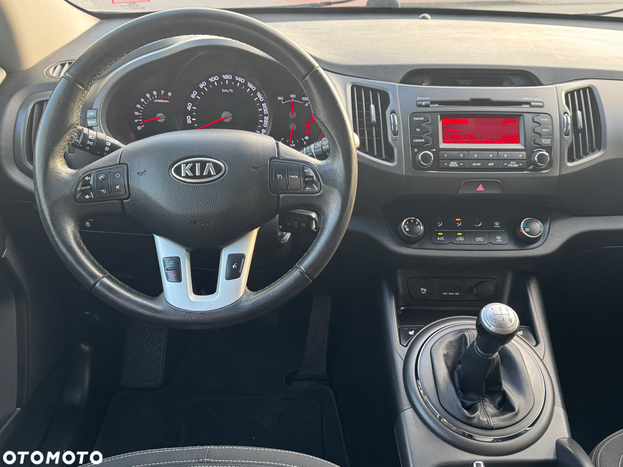 Kia Sportage 2.0 CVVT 2WD Vision - 28