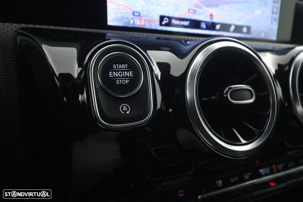 Mercedes-Benz A 160 AMG Line - 24