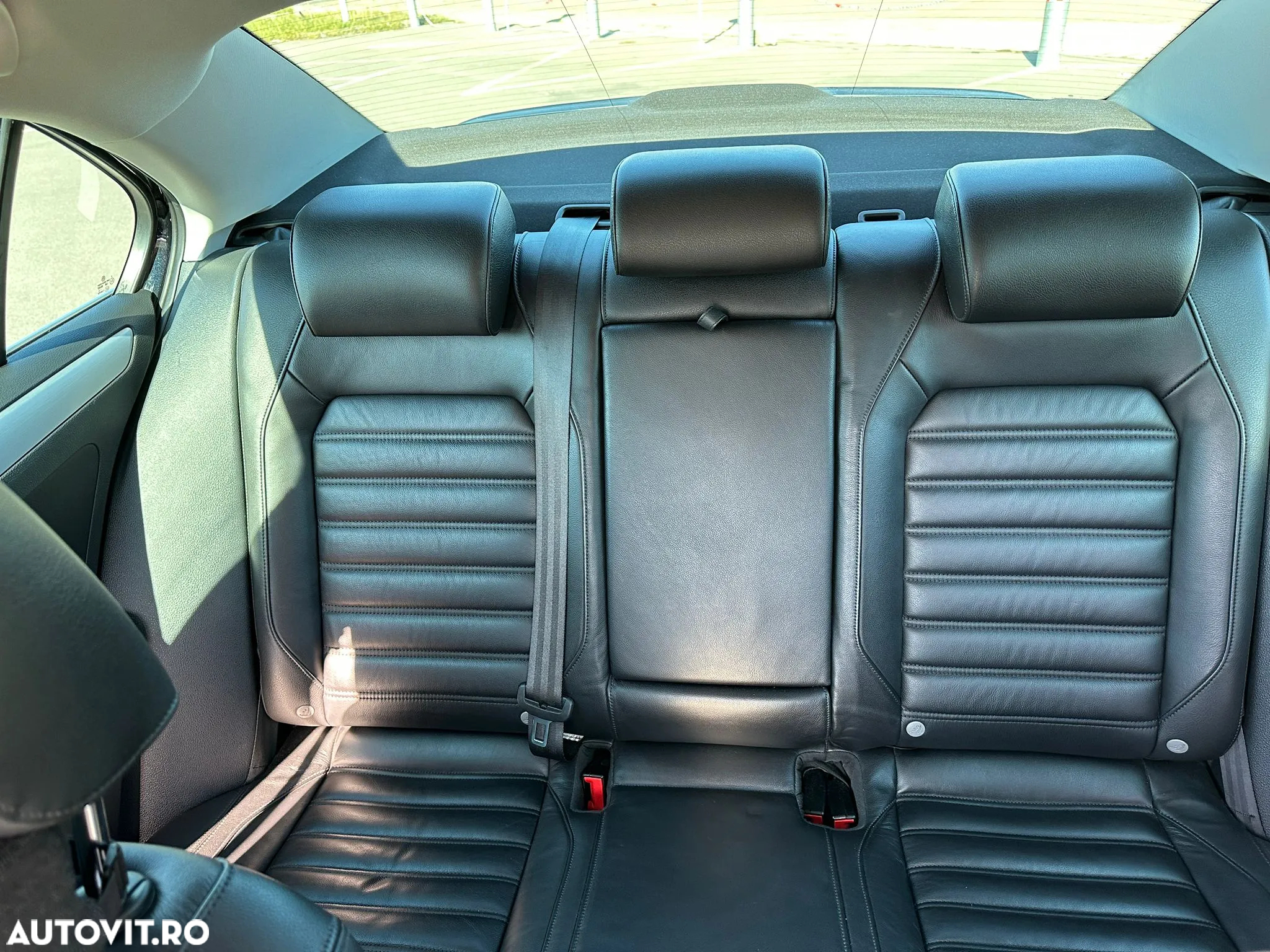 Volkswagen Jetta - 14