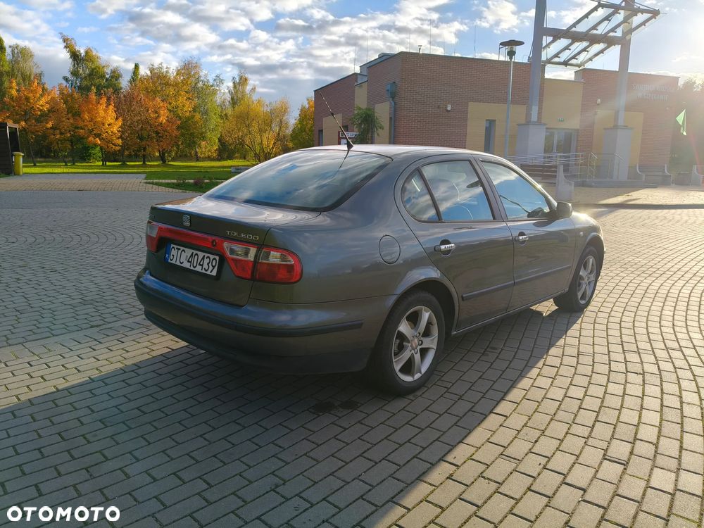 Seat Toledo 1.6 Stella - 3