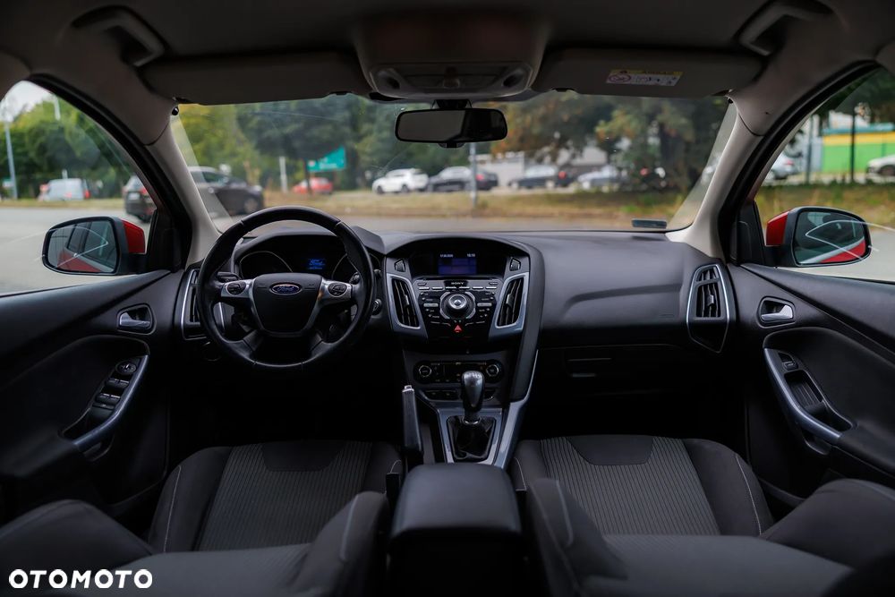 Ford Focus 1.6 EcoBoost Titanium - 5