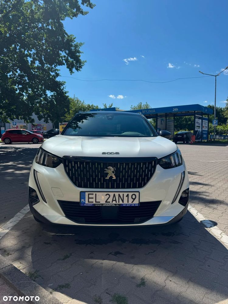 Peugeot 2008 1.2 PureTech GT Pack S&S EAT8 - 4