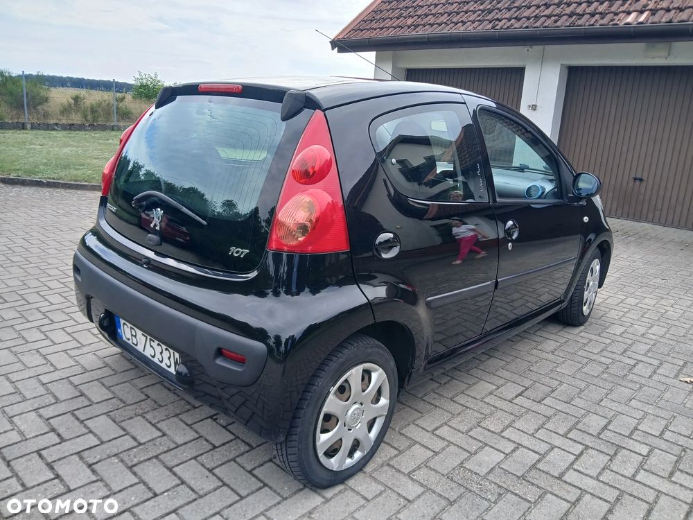 Peugeot 107 1.0 Urban Move - 4