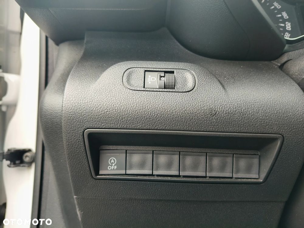 Toyota Proace City - 16