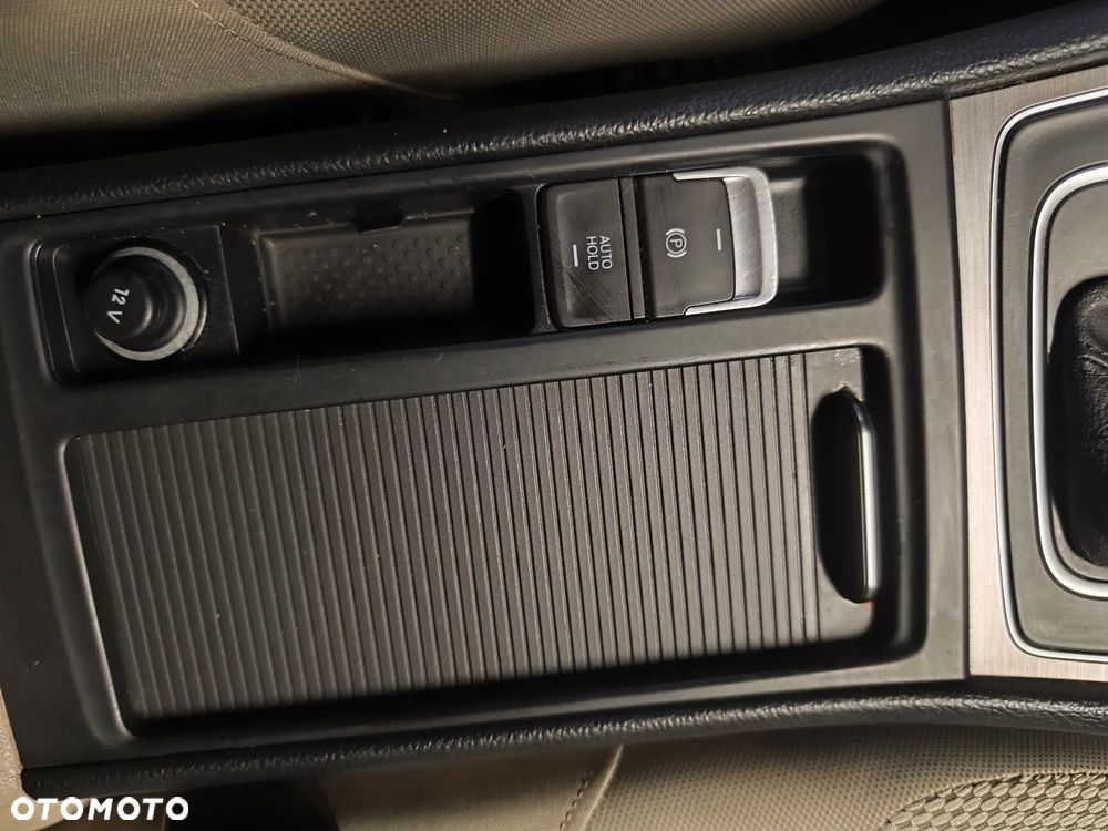 Volkswagen Golf 1.4 TSI BMT Comfortline DSG - 10