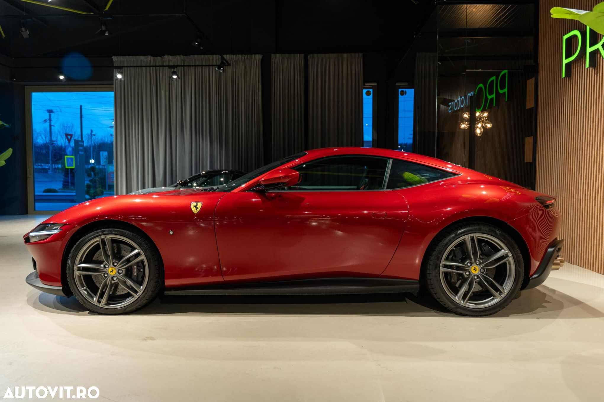 Ferrari Roma - 4