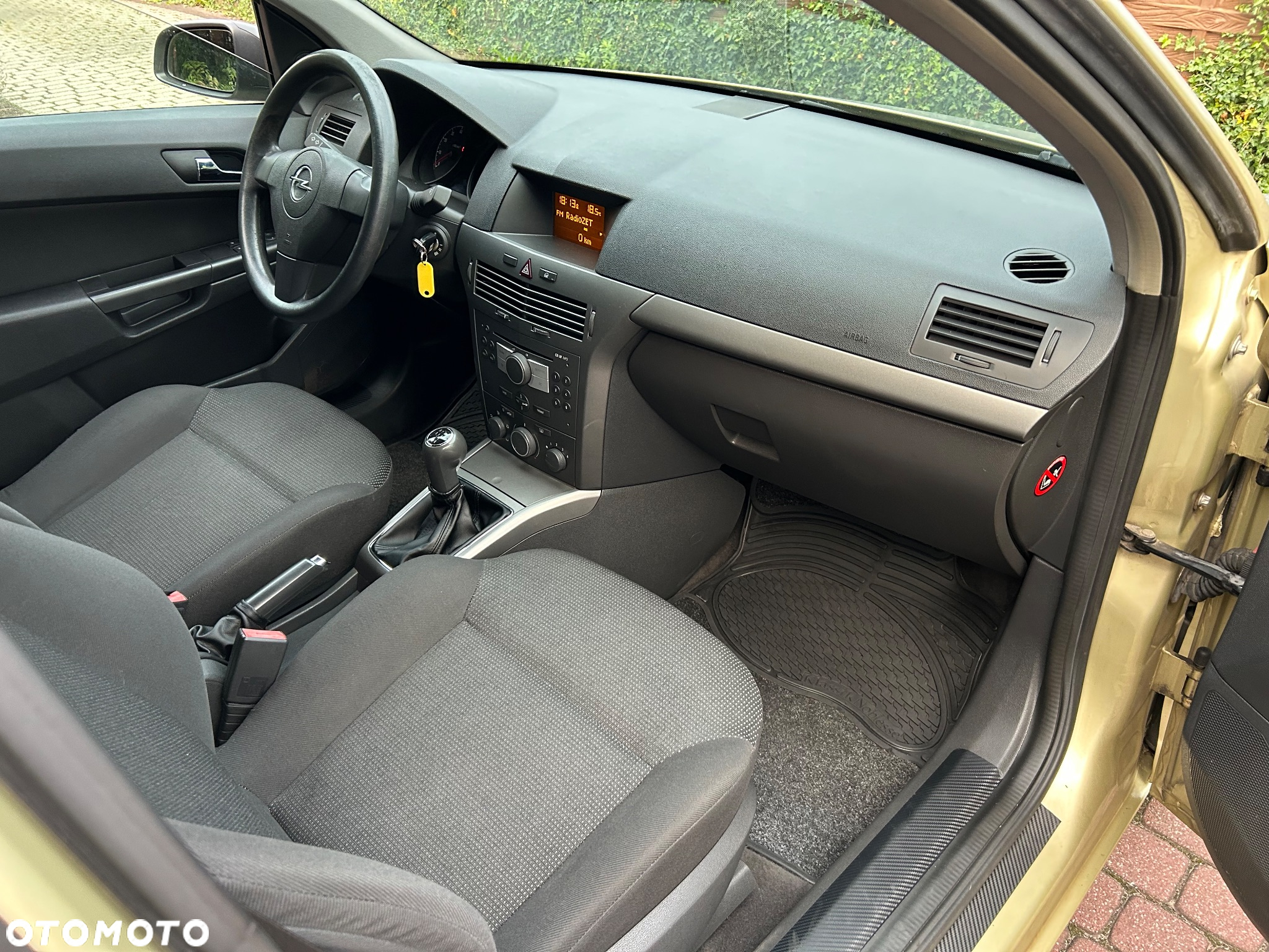 Opel Astra - 18