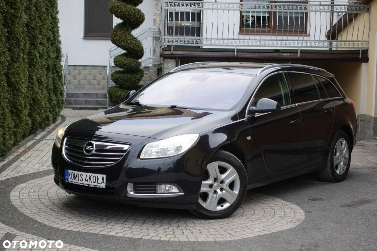 Opel Insignia - 1