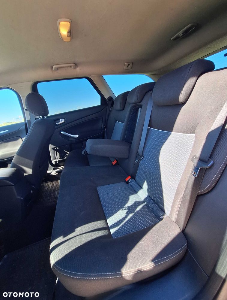 Ford Mondeo - 5