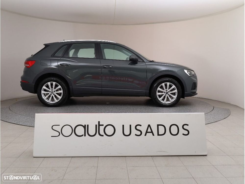 Audi Q3 45 TFSIe S tronic - 10