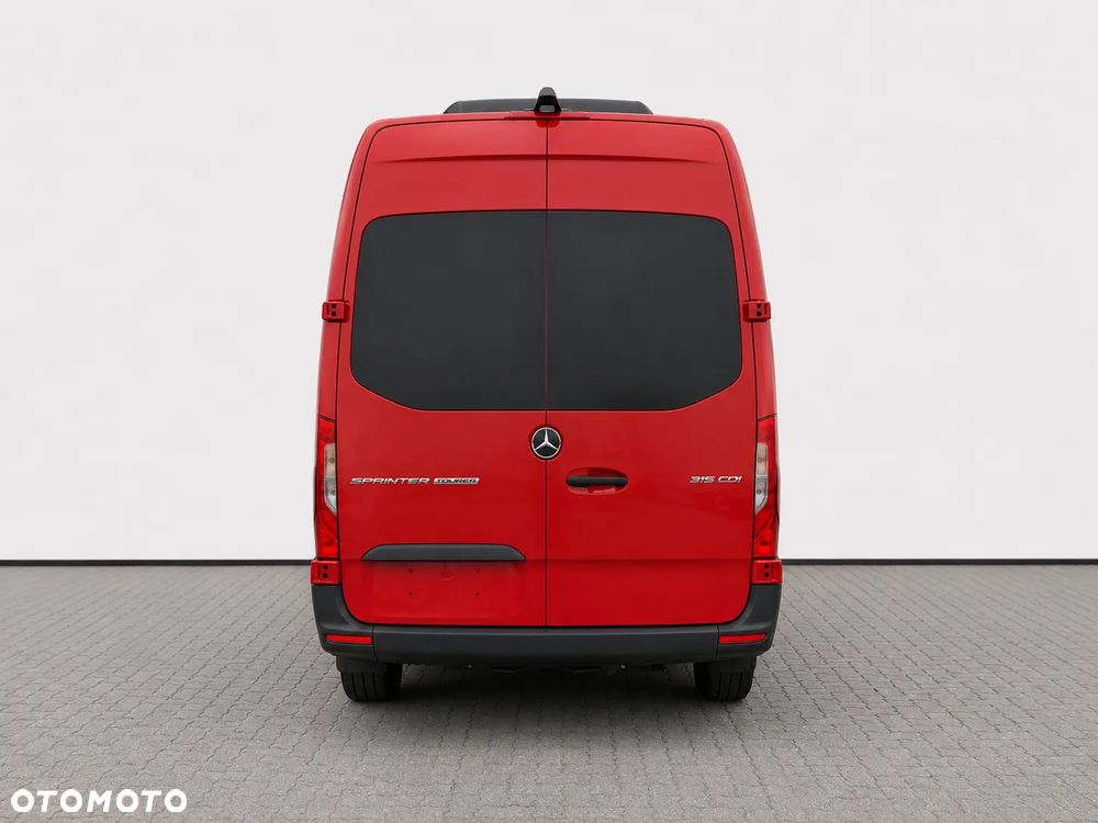 Mercedes-Benz Sprinter Standard PRO 907.233 - 9