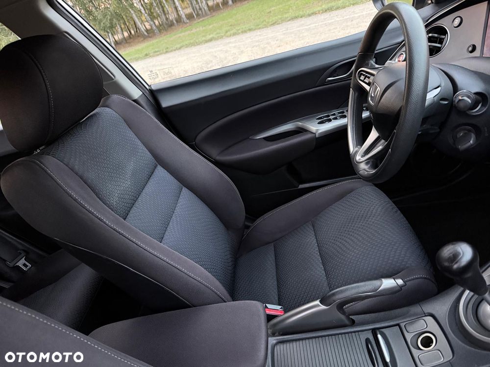 Honda Civic 1.4 i-VTEC Comfort - 21