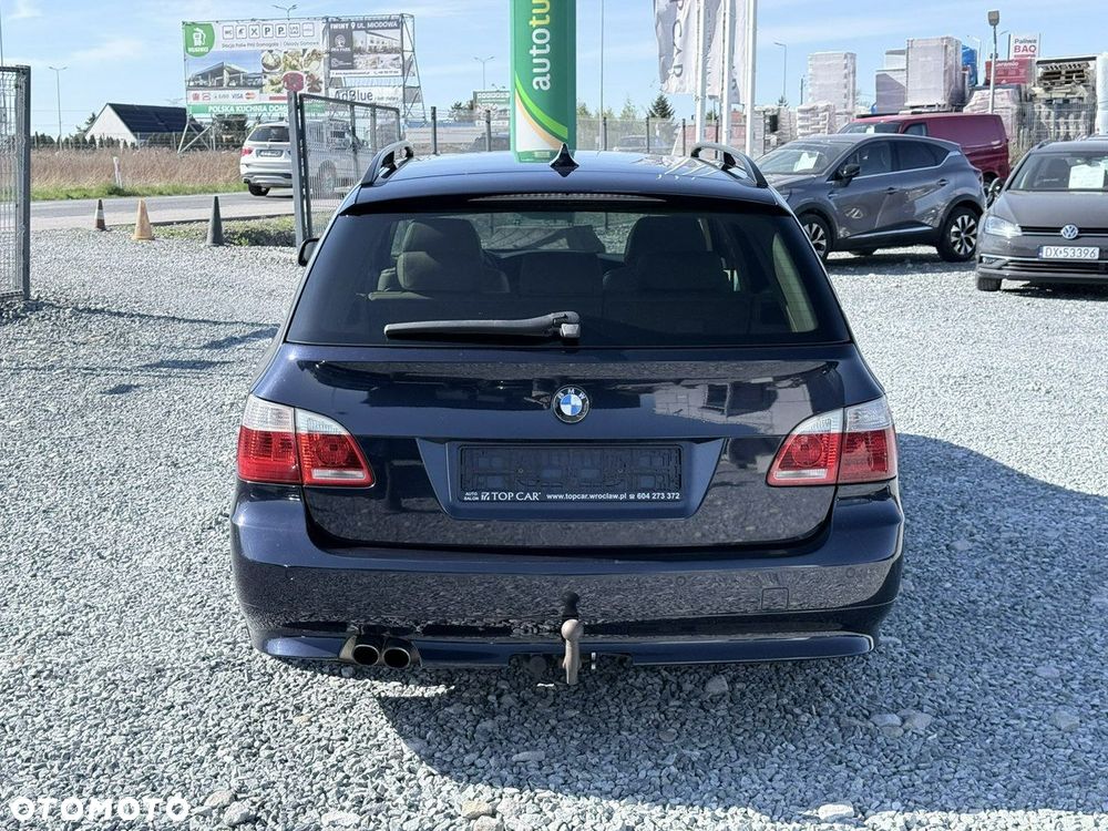 BMW Seria 5 525d - 8