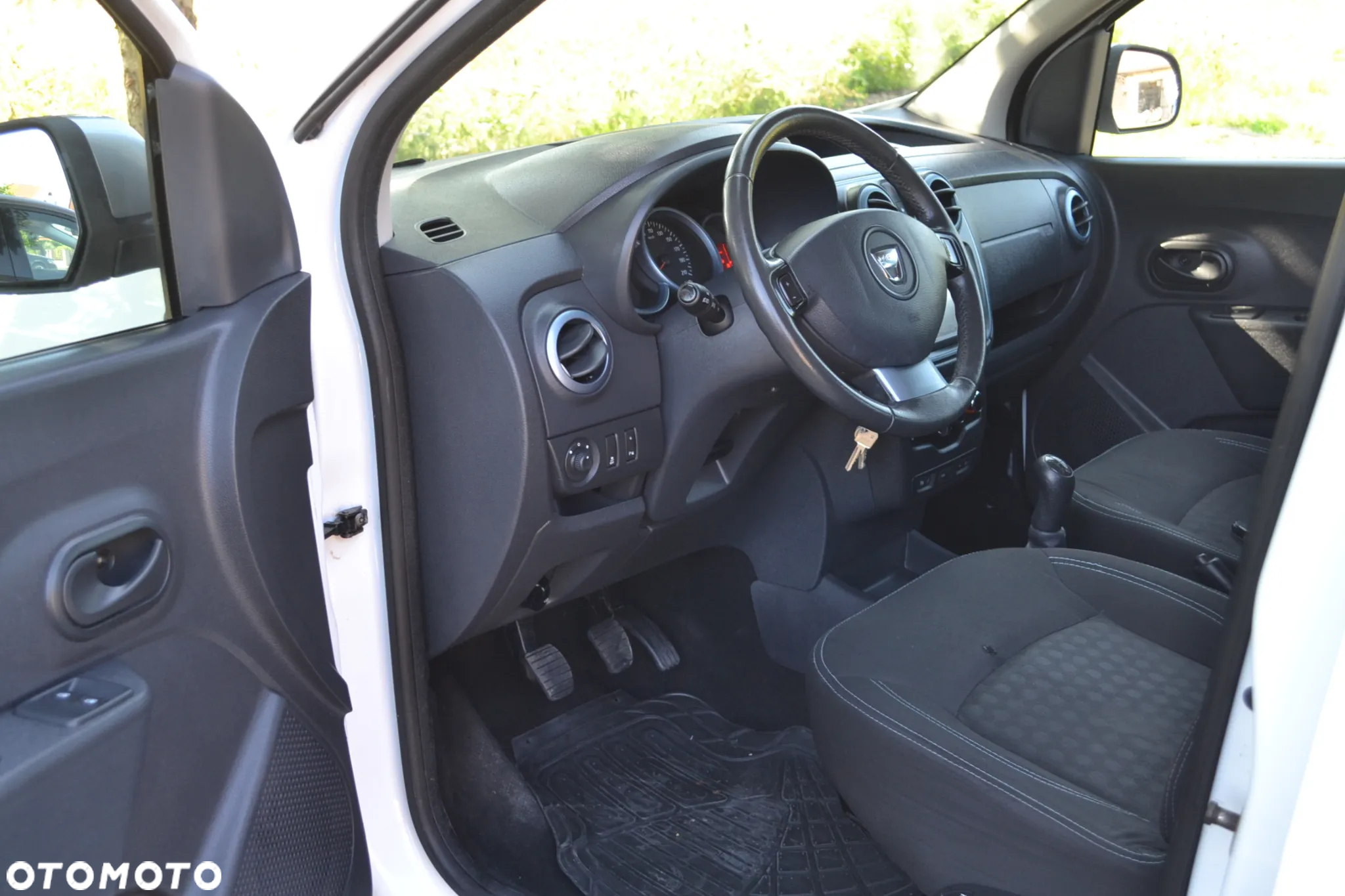 Dacia Dokker 1.5 dCi Stepway - 12