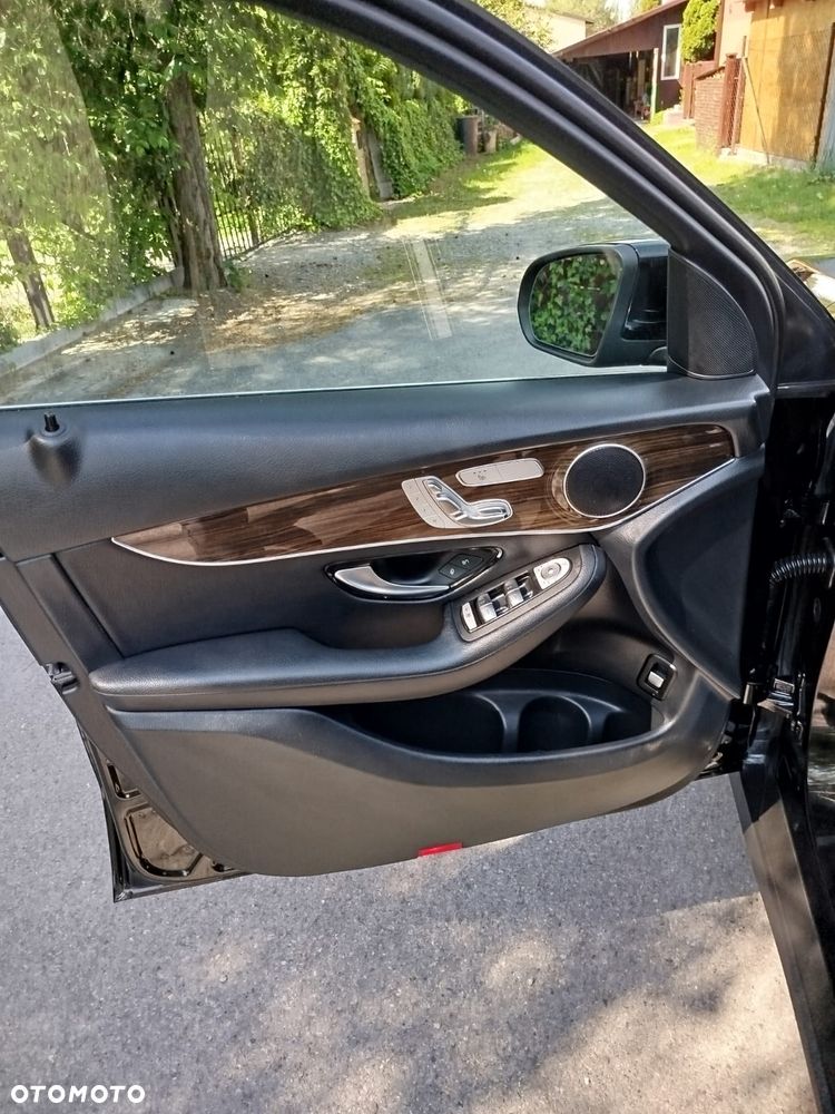 Mercedes-Benz GLC - 20