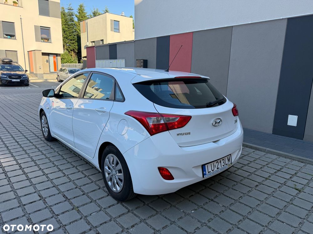 Hyundai i30 1.4 Comfort - 10
