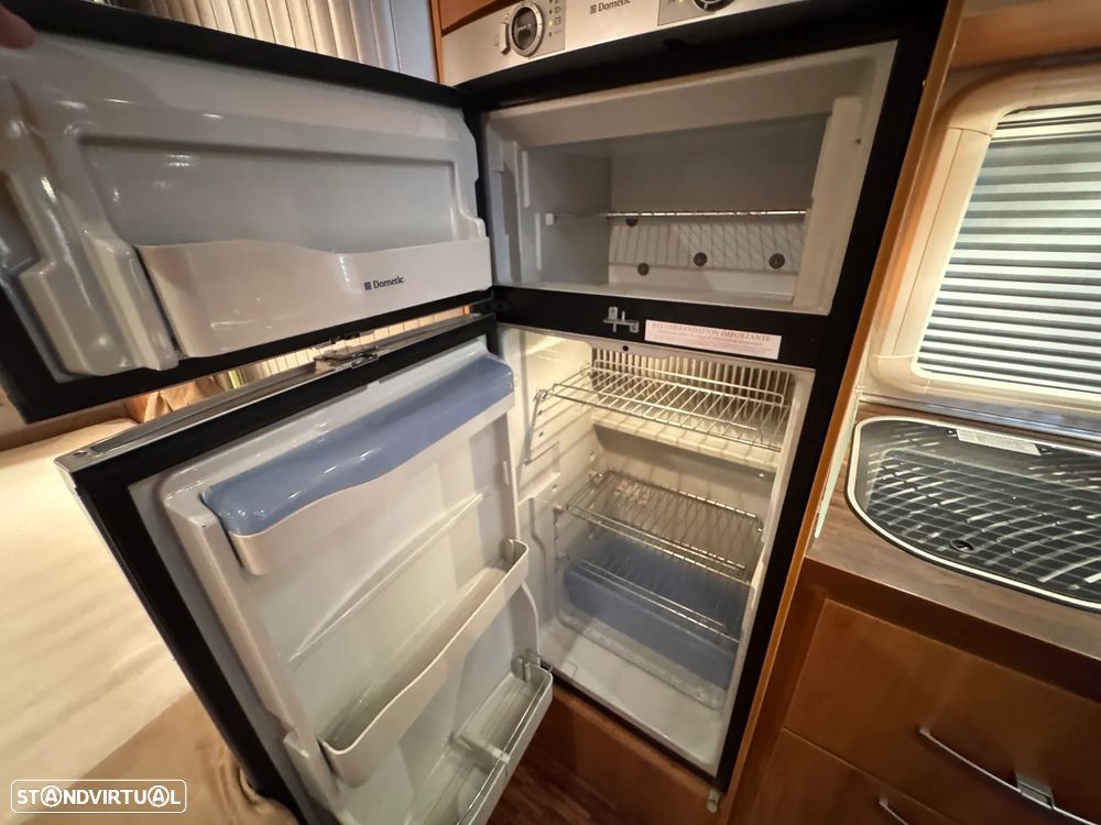 Hymer Classe B CL 654 3.0JTD - 30