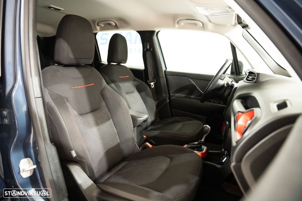 Jeep Renegade 1.3 TG Trailhawk - 17