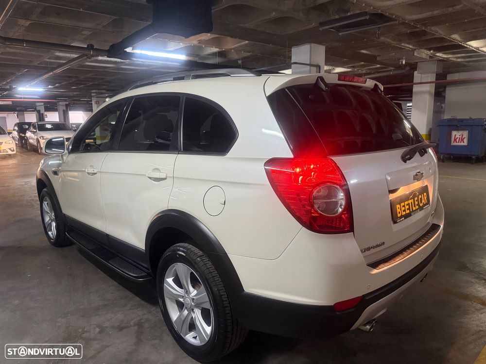 Chevrolet Captiva 2.2 VCDi Seven Xtreme 164g 7L - 14
