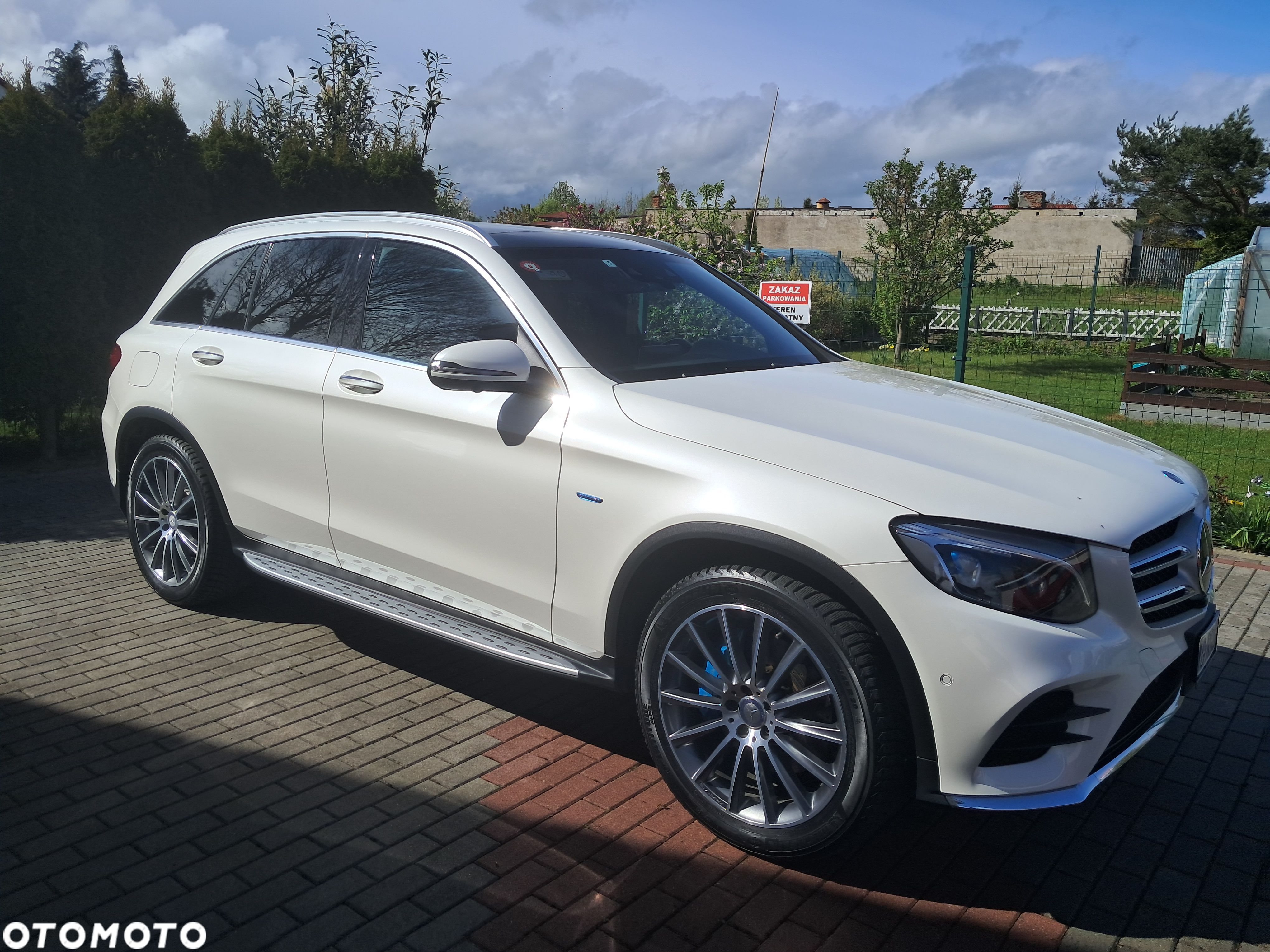 Mercedes-Benz GLC - 1