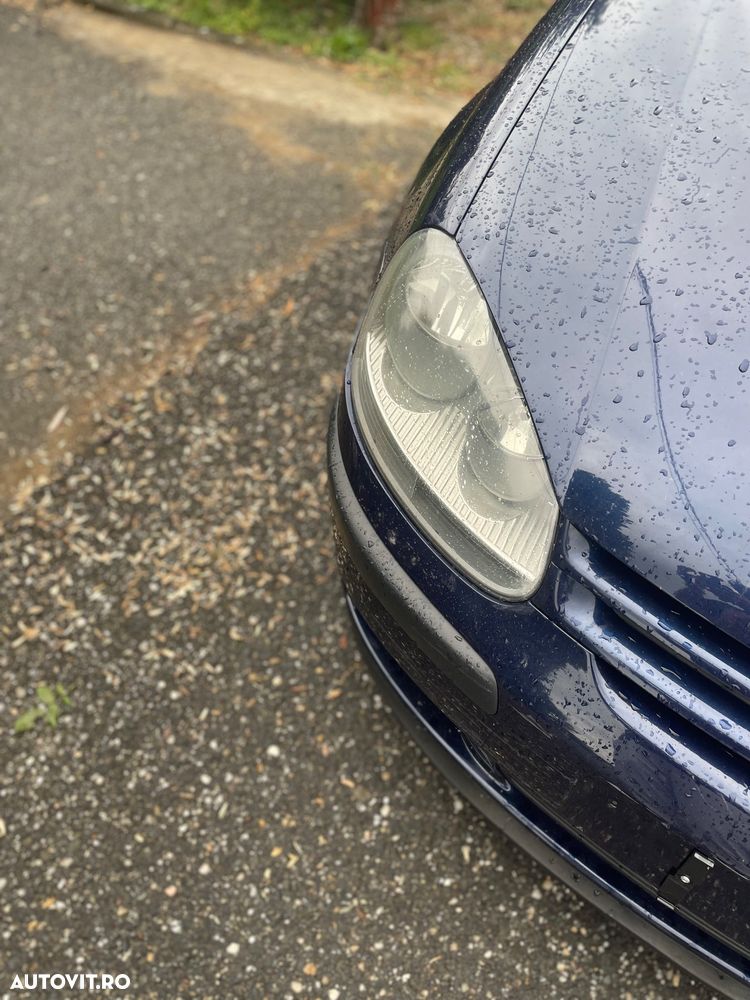 Volkswagen Jetta 1.6 Comfortline - 3