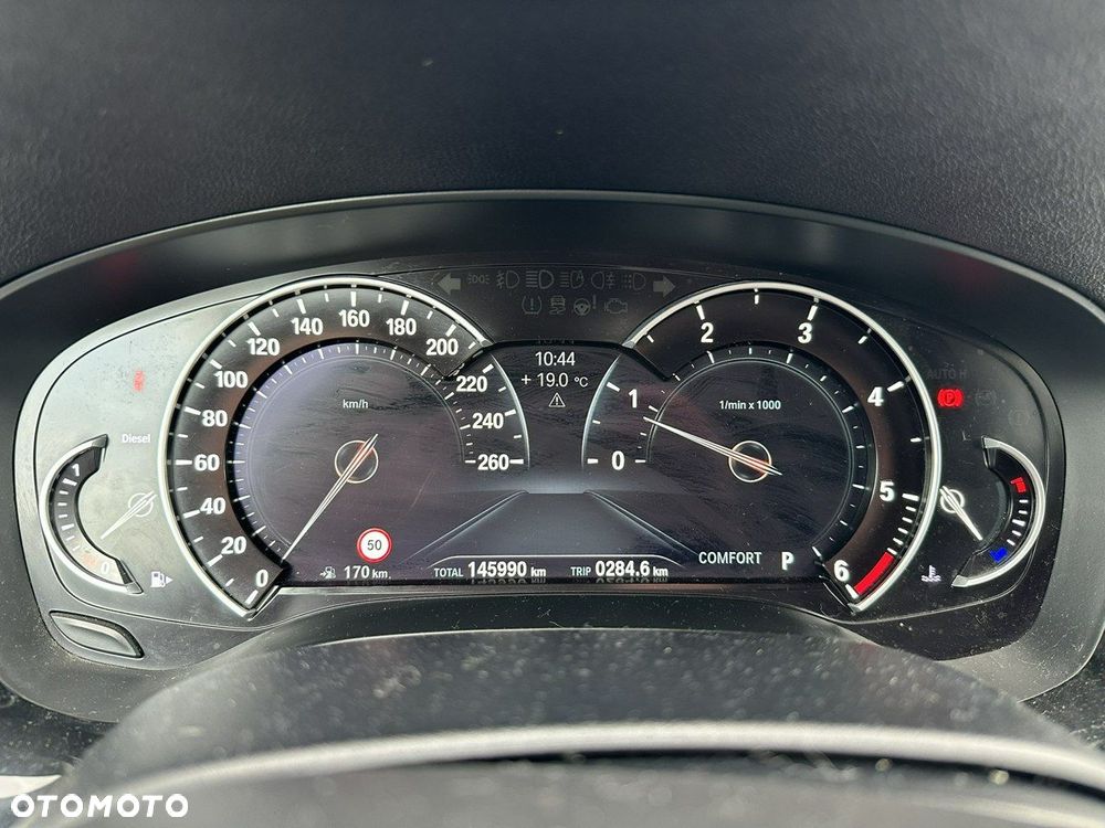 BMW Seria 5 520d Touring M Sport Edition - 16