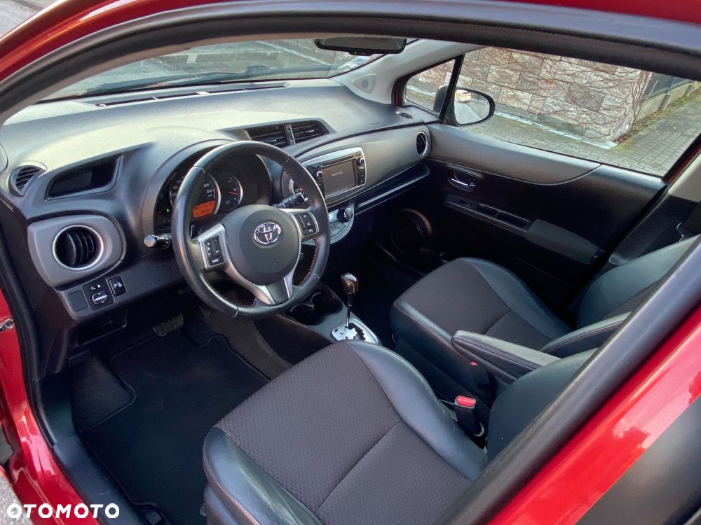 Toyota Yaris - 6