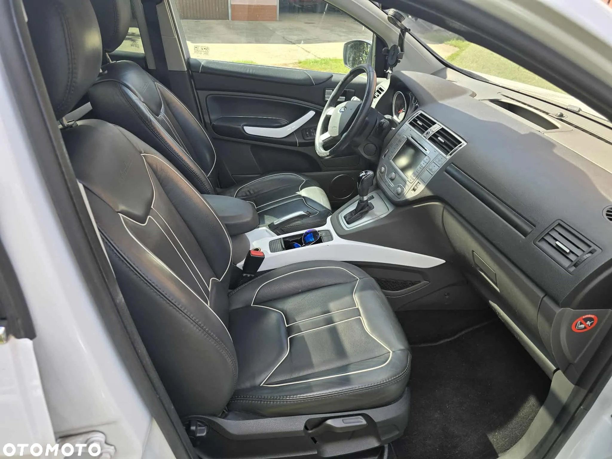 Ford Kuga 2.0 TDCi Individual MPS6 - 9