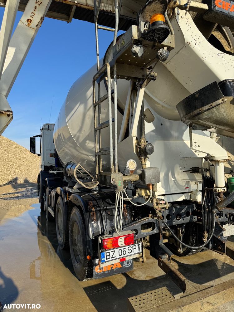 Mercedes-Benz Arocs - 6