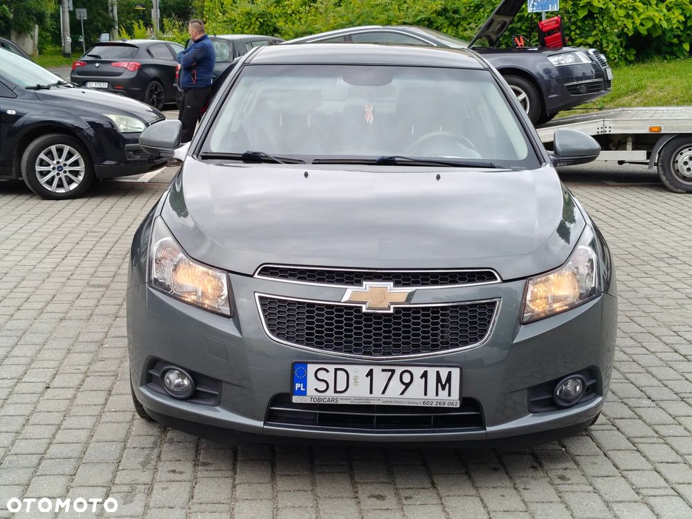 Chevrolet Cruze 1.6 LT - 14