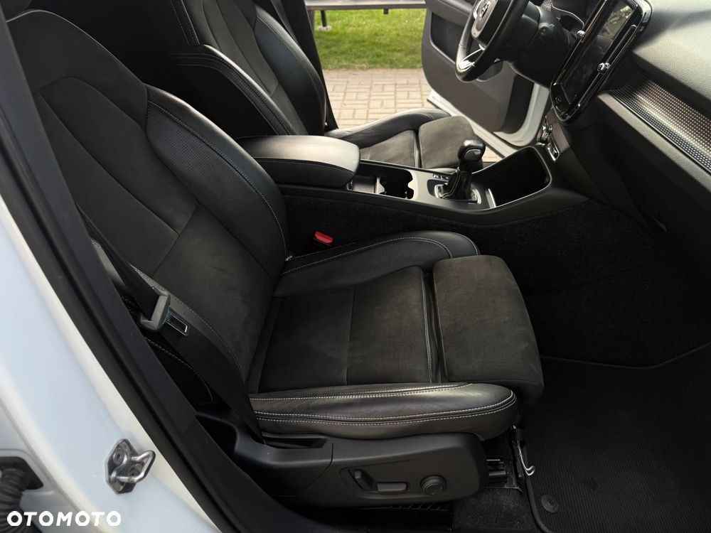 Volvo XC 40 T3 RDesign - 22