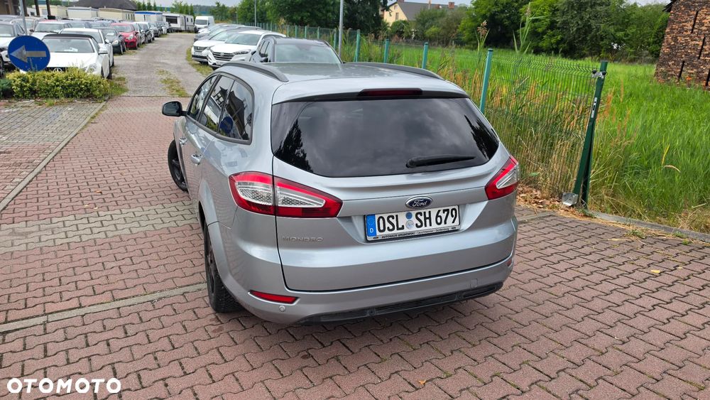Ford Mondeo SW - 23