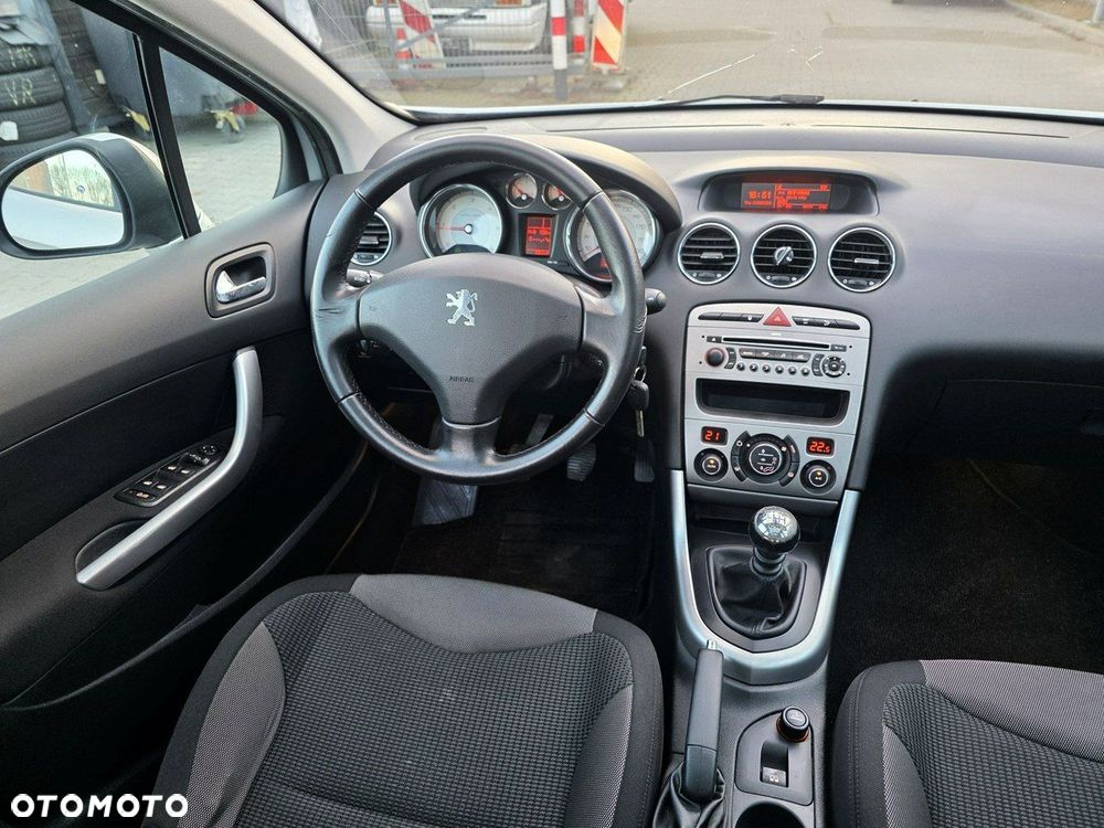 Peugeot 308 HDi FAP 110 Platinum - 17